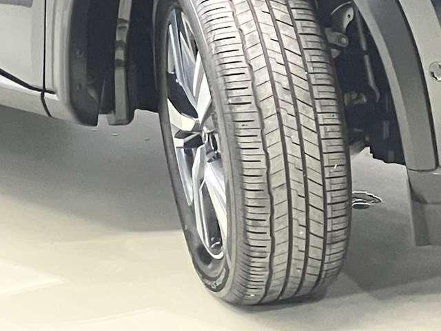 エクストレイル Ｇ　ｅ－４ＯＲＣＥ　当社試乗車・ナッパレザーシート・プロパイロット・１２インチコネクトナビ＆アラウンドビュー・ＥＴＣ２．０・寒冷地仕様（シートヒーター＆ハンドルヒーター）・スマートミラー・電動リヤゲート（57枚目）