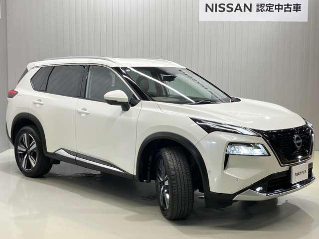 エクストレイル Ｇ　ｅ－４ＯＲＣＥ　当社試乗車・プロパイロット・日産純正１２インチコネクトナビ＆アラウンドビュー・ＥＴＣ２．０・寒冷地仕様（シートヒーター＆ハンドルヒーター）・スマートミラー・電動リヤゲート・ＬＥＤライト・アルミホイール（9枚目）