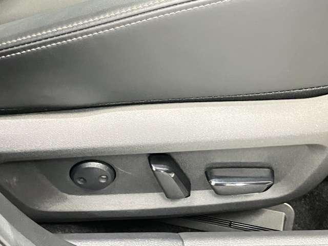 エクストレイル Ｇ　ｅ－４ＯＲＣＥ　当社試乗車・プロパイロット・日産純正１２インチコネクトナビ＆アラウンドビュー・ＥＴＣ２．０・寒冷地仕様（シートヒーター＆ハンドルヒーター）・スマートミラー・電動リヤゲート・ＬＥＤライト・アルミホイール（29枚目）