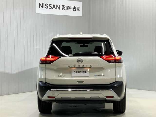 エクストレイル Ｇ　ｅ－４ＯＲＣＥ　当社試乗車・プロパイロット・日産純正１２インチコネクトナビ＆アラウンドビュー・ＥＴＣ２．０・寒冷地仕様（シートヒーター＆ハンドルヒーター）・スマートミラー・電動リヤゲート・ＬＥＤライト・アルミホイール（51枚目）