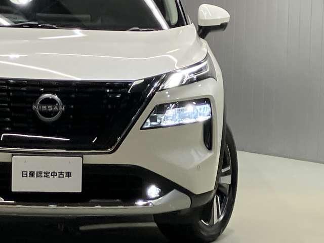エクストレイル Ｇ　ｅ－４ＯＲＣＥ　当社試乗車・プロパイロット・日産純正１２インチコネクトナビ＆アラウンドビュー・ＥＴＣ２．０・寒冷地仕様（シートヒーター＆ハンドルヒーター）・スマートミラー・電動リヤゲート・ＬＥＤライト・アルミホイール（52枚目）