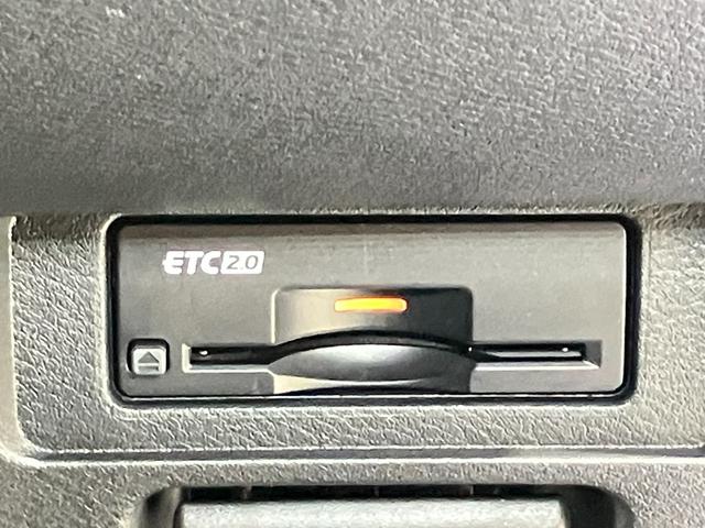 ノート Ｘ　当社試乗車・プロパイロット・日産純正９インチコネクトナビ＆アラウンドビュー・ＥＴＣ２．０・スマートミラー・インテリジェントキー・プライバシーガラス・アダクティブＬＥＤライト・衝突被害軽減ブレーキ（22枚目）