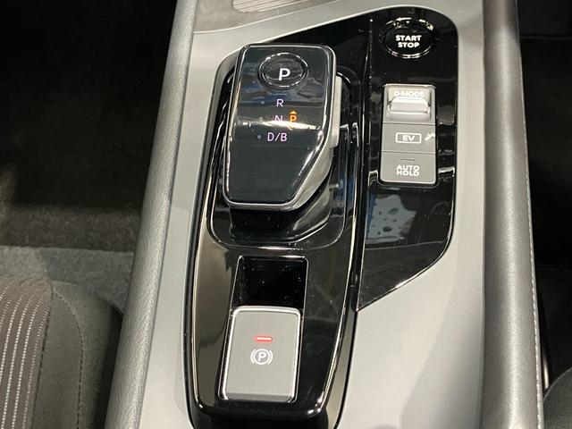 ノート Ｘ　当社試乗車・プロパイロット・日産純正９インチコネクトナビ＆アラウンドビュー・ＥＴＣ２．０・スマートミラー・インテリジェントキー・プライバシーガラス・アダクティブＬＥＤライト・衝突被害軽減ブレーキ（27枚目）