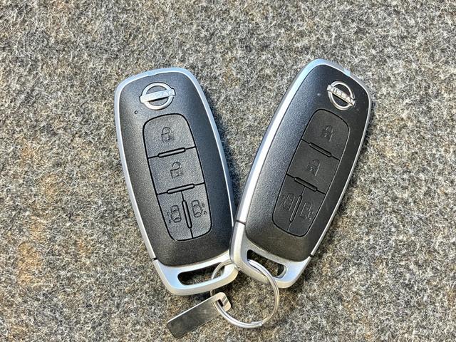 セレナ ハイウェイスターＶ　ワンオーナー・車検整備付・プロパイロット・日産純正９インチナビ＆１１インチ後席モニター・アラウンドビュー・前後ドライブレコーダー・ＥＴＣ・スマートミラー・両側電動スライドドア・ＬＥＤライト（46枚目）