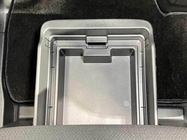 ルークス ハイウェイスター X プロパイロットエディション 当社試乗車・日産純正9インチナビ&アラウンドビュー・ETC・両側電動スライドドア・オートエアコン&リヤシーリングファン・LEDライト・アルミホイール・衝突被害軽減ブレーキ・踏み間違い防止アシスト(42枚目)