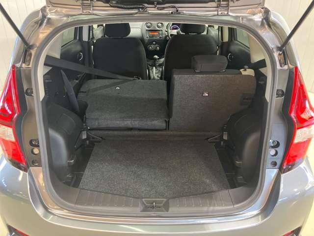 ノート Ｘ　ワンオーナー・純正ＣＤチューナーデッキ・ＥＴＣ・ドライブレコーダー・オートライト・インテリジェントキー・プライバシーガラス・衝突被害軽減ブレーキ・アイドリングストップ機能（16枚目）