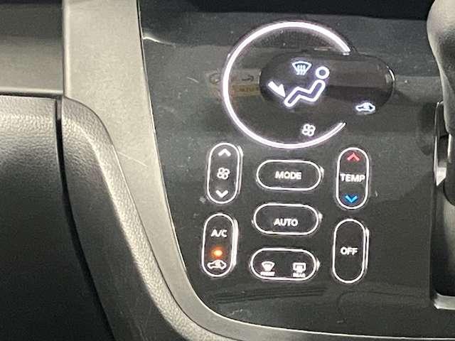 デイズルークス Ｘ　Ｖセレクション　ワンオーナー・アラウンドビュー・両側電動スライドドア・オートエアコン＆リヤシーリングファン・アルミホイール・インテリジェントキー・プライバシーガラス・衝突被害軽減ブレーキ・踏み間違い防止アシスト（18枚目）