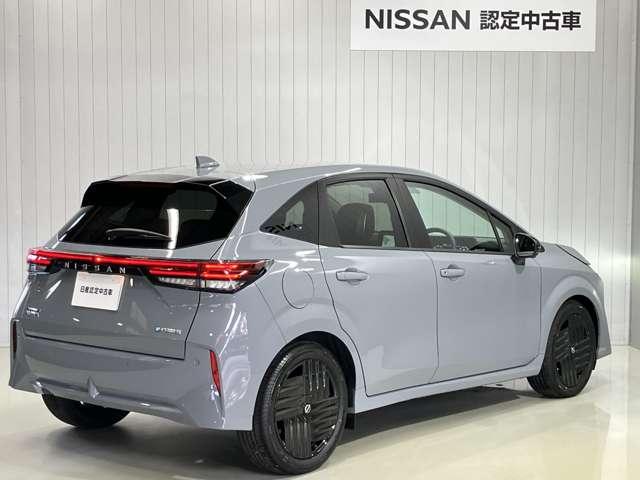 オーラ G 90周年記念車 当社試乗車・プロパイロット・日産純正9インチコネクトナビ&アラウンドビュー・ETC2.0・BOSEサウンドシステム・寒冷地仕様・シートヒーター&ハンドルヒーター・スマートミラー・LEDライト(3枚目)