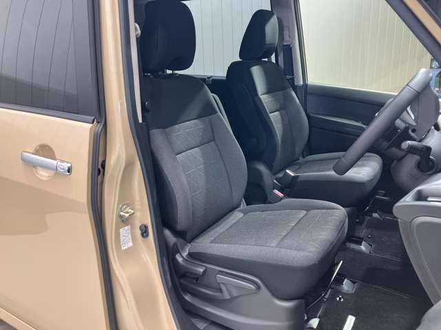 セレナ XV 当社試乗車・プロパイロット・日産純正12インチコネクトナビ&アラウンドビュー・ETC2.0・前後ドライブレコーダー・スマートミラー・両側電動スライドドア・LEDライト・衝突被害軽減ブレーキ(13枚目)