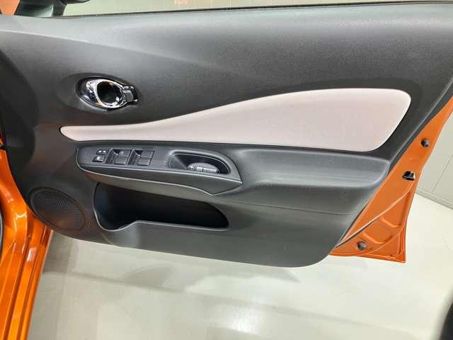 ノート ｅ－パワー　Ｘ　車検整備付・日産純正ナビ＆アラウンドビュー・スマートミラー・ドライブレコーダー・オートエアコン・オートライト・プライバシーガラス・インテリジェントキー・衝突被害軽減ブレーキ（13枚目）