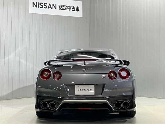 ＧＴ－Ｒ ブラックエディション　日産純正ナビ＆バックカメラ・ＥＴＣ・ドライブレコーダー・オートエアコン・ＬＥＤライト・アルミホイール（9枚目）