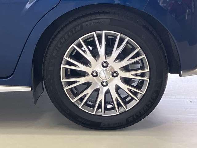 �����̃A���~�z�C�[���ŊO�ς��������悭�A�R�����ɂ���������Ă��܂���