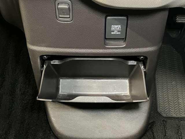 Ｎ－ＢＯＸ Ｇ・Ｌホンダセンシング　ホンダ純正ナビゲーション＆バックカメラ・ＥＴＣ・ドライブレコーダー・クルーズコントロール・電動スライドドア・オートエアコン・オートライト・衝突被害軽減ブレーキ（40枚目）