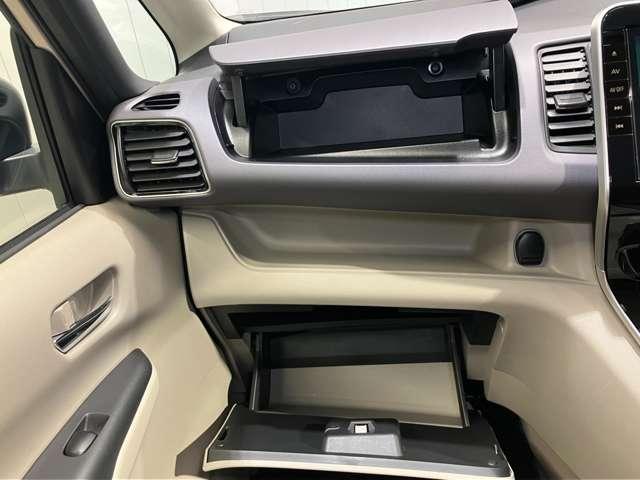 �㉺�Ɏ��[������̂ŏ�����Ă����������������[�o���܂�