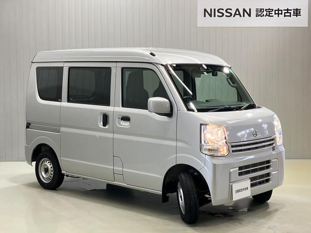 ＮＶ１００クリッパーバン ＤＸ　ＧＬセーフティパッケージ　ワンオーナー・車検整備付・ナビゲーション・ドライブレコーダー・オートライト・キーレス・プライバシーガラス・衝突被害軽減ブレーキ・踏み間違い防止アシスト（7枚目）