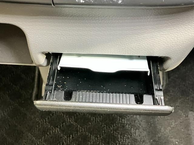 ＮＶ１００クリッパーバン ＤＸ　ＧＬセーフティパッケージ　ワンオーナー・車検整備付・ナビゲーション・ドライブレコーダー・オートライト・キーレス・プライバシーガラス・衝突被害軽減ブレーキ・踏み間違い防止アシスト（34枚目）
