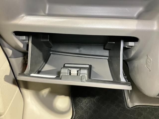 ＮＶ１００クリッパーバン ＤＸ　ＧＬセーフティパッケージ　ワンオーナー・車検整備付・ナビゲーション・ドライブレコーダー・オートライト・キーレス・プライバシーガラス・衝突被害軽減ブレーキ・踏み間違い防止アシスト（36枚目）