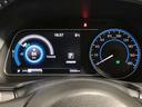 電気自動車ならではのスピードメーターなどはデジタル&カラフルなのでとても見やすくなっています