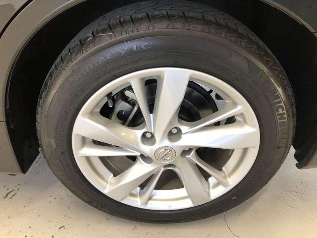 XV ナビAVMパッケージ 2.5 XV ナビAVMパッケージ 衝突被害軽減ブレ-キ&メーカーナビ・サンルーフ・シートヒーター/クーラー・パワーシート・オットマン・クルーズコントロール・ETC付(19枚目)