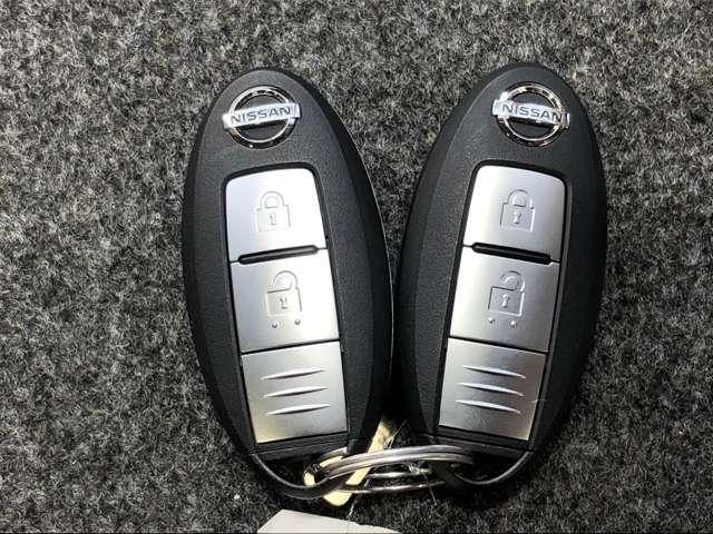 X 1.2 X 衝突被害軽減ブレ-キ&メモリーナビ・全周囲カメラ・スマートルームミラー・オートライト・ETC・フロアーカーペット付(5枚目)