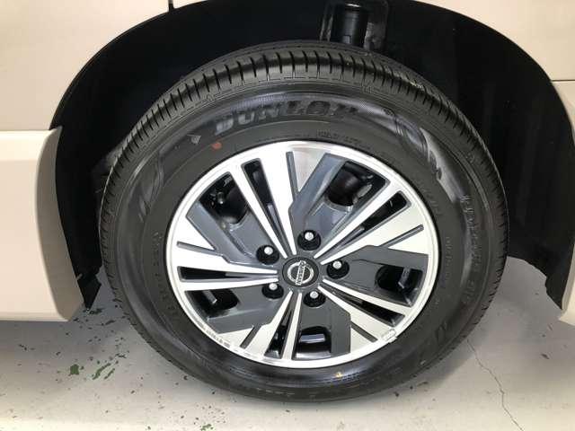 e-パワー ハイウェイスターV 1.2 e-POWER ハイウェイスター V 衝突被害軽減ブレ-キ・メモリーナビ・全周囲カメラ・両側電動スライドドア・オートライト・ETC・フロアーカーペット付(19枚目)