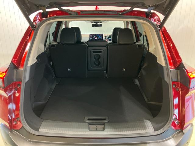 エクストレイル Ｇ　ｅ－４ＯＲＣＥ　１．５　Ｇ　ｅ－４ＯＲＣＥ　４ＷＤ　当社試乗車アップ・メーカーＯＰナビゲーション・プロパイロット・アラウンドビューモニター・ＥＴＣ・ヒーターシート・ヒートハンドル・パワシート・パワーバックドア・ＬＥＤ（42枚目）