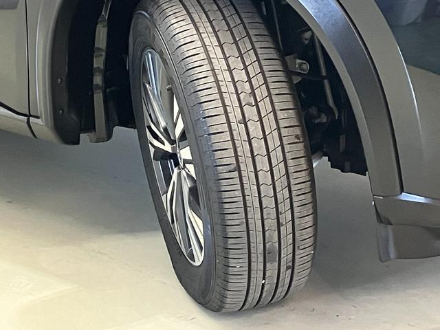エクストレイル Ｘ　ｅ－４ＯＲＣＥ　１．５　Ｘ　ｅ－４ＯＲＣＥ　４ＷＤ　ナビゲーション・ＥＴＣ・プロパイロット・ヒーターシート・ヒートハンドル・アラウンドビューモニター・パワーシート・ＬＥＤヘッドライト・アルミホイール・オートライト・（49枚目）