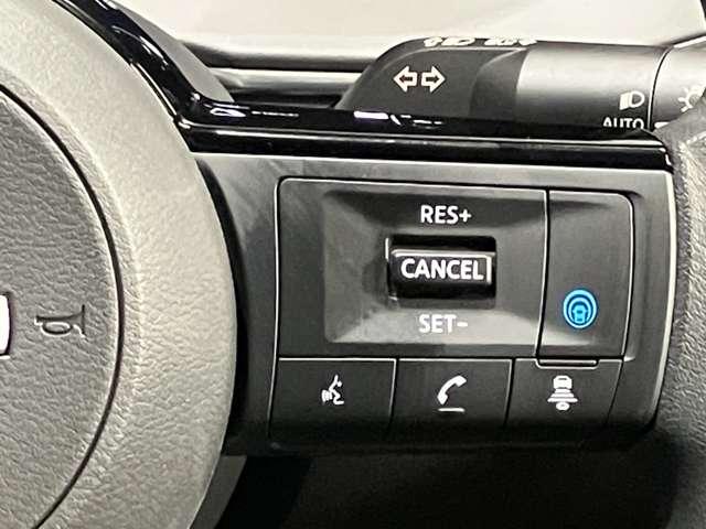ノート Ｘ　１．２　Ｘ　当社試乗車アップ・メーカーＯＰナビゲーション・プロパイロット・アラウンドビューモニター・ＥＴＣ・ＬＥＤヘッドライト・オートライト・オートエアコン（20枚目）