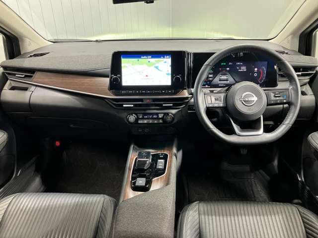 オーラ Ｇ　レザーエディション　１．２　Ｇ　レザーエディション　メーカーＯＰナビゲーション・全周囲カメラ・プロパイロット・アラウンドビューモニター・ＥＴＣ・ドライブレコーダー・（4枚目）