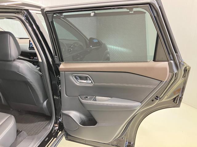 エクストレイル Ｇ　ｅ－４ＯＲＣＥ　１．５　Ｇ　ｅ－４ＯＲＣＥ　４ＷＤ　当社試乗車アップ・メーカーＯＰナビゲーション・プロパイロット・アラウンドビューモニター・ＥＴＣ・ヒーターシート・ヒートハンドル・パワシート・パワーバックドア・ＬＥＤ（42枚目）