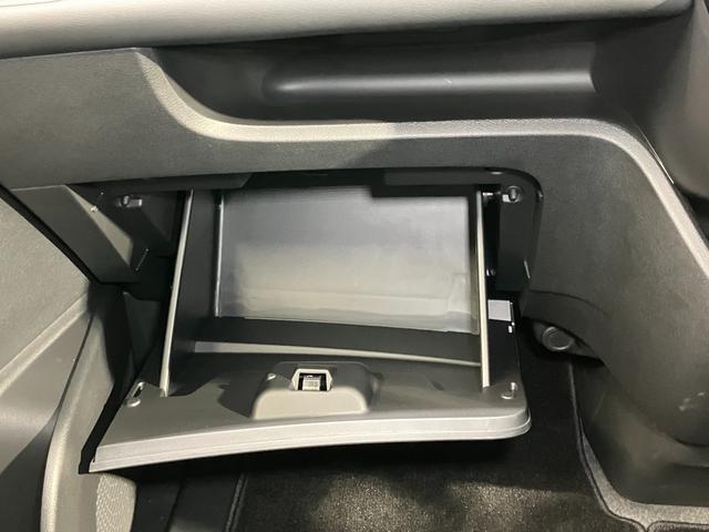 セレナ ハイウェイスターＶ　２．０ハイウェイスターＶ　当社試乗車アップ・メーカーＯＰナビゲーション・左右オートスライドドア・プロパイロット・アラウンドビューモニター・ＥＴＣ・ドライブレコーダー・ＬＥＤヘッドライト・フォグ・アルミ（38枚目）