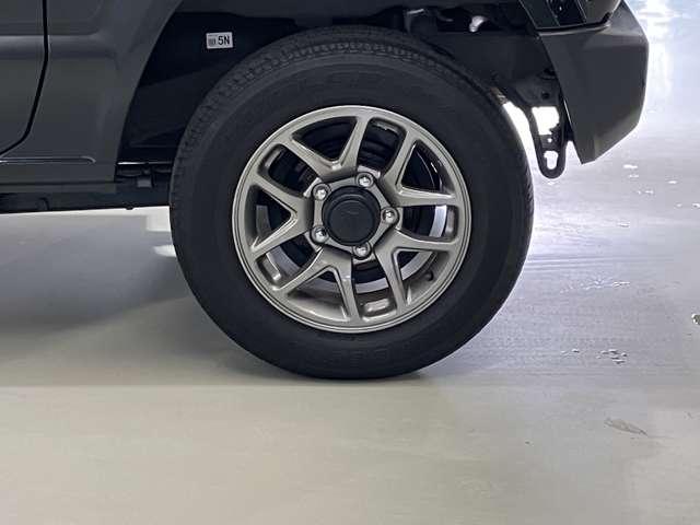 ジムニー ＸＣ　６６０　ＸＣ　４ＷＤ　スズキ純正メモリーナビ・バックモニター・前席シートヒーター・スマートキー・ＬＥＤヘッドランプ・フォグランプ・オートライト・ハイビームアシスト・クルーズコントロール（9枚目）