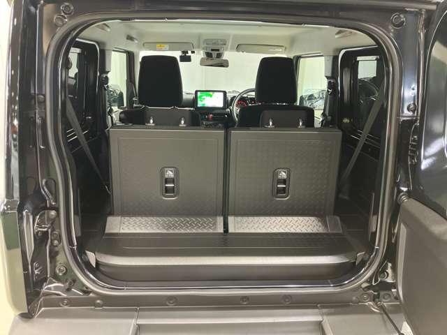 ジムニー ＸＣ　６６０　ＸＣ　４ＷＤ　スズキ純正メモリーナビ・バックモニター・前席シートヒーター・スマートキー・ＬＥＤヘッドランプ・フォグランプ・オートライト・ハイビームアシスト・クルーズコントロール（10枚目）
