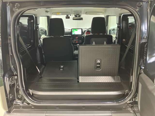 ジムニー ＸＣ　６６０　ＸＣ　４ＷＤ　スズキ純正メモリーナビ・バックモニター・前席シートヒーター・スマートキー・ＬＥＤヘッドランプ・フォグランプ・オートライト・ハイビームアシスト・クルーズコントロール（11枚目）