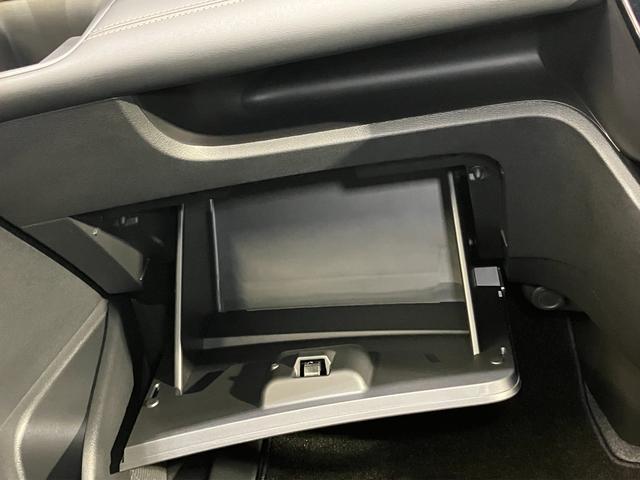 セレナ ハイウェイスターＶ　２．０　ハイウェイスターＶ　当社試乗車アップ・メーカーメモリーナビゲーション・左右オートスライドドア・プロパイロット・アラウンドビューモニター・ＥＴＣ・ドライブレコーダー・ＬＥＤヘッドライト・アルミ（26枚目）