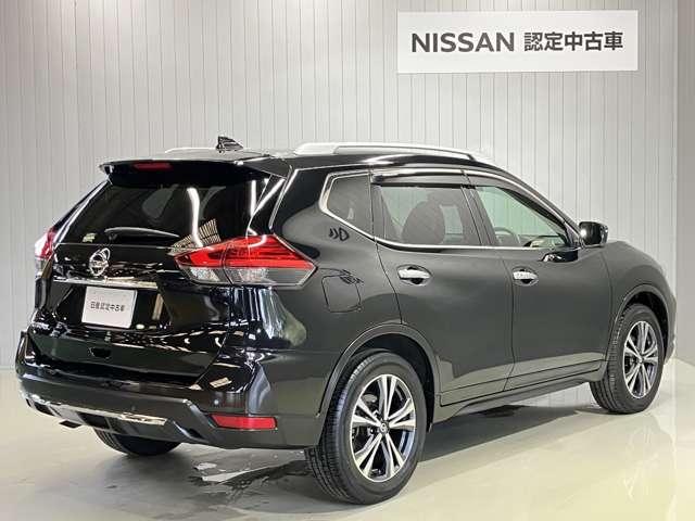 エクストレイル ２０Ｘ　２．０　２０Ｘ　２列車　メモリーナビゲーション・全周囲カメラ・全席シートヒーターシート・ＥＴＣ・ドライブレコーダー・パワーバックドアＬＥＤヘッドライト・フォグランプ・アルミホイール・オートライト・（2枚目）