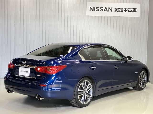 スカイライン 350GTハイブリッドタイプSP 60thリミテッド 350GT ハイブリッド タイプSP 60th リミテッド ナビゲーション・ETC・ドライブレコーダー・アラウンドビューモニター・クルーズコントロール・パワーシート・本革シート・LEDヘッドライト(4枚目)
