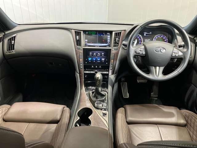 スカイライン 350GTハイブリッドタイプSP 60thリミテッド 350GT ハイブリッド タイプSP 60th リミテッド ナビゲーション・ETC・ドライブレコーダー・アラウンドビューモニター・クルーズコントロール・パワーシート・本革シート・LEDヘッドライト(5枚目)