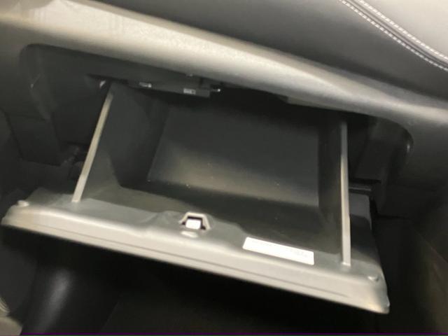 キックス X 1.2Xe-POWERワンオーナー・純正SDナビゲーション・ETC・ドライブレコーダー・バックカメラ・LEDヘッドライト・アルミホイール・オートライト・オートエアコン・ヒーターシート・ヒートハンドル(27枚目)