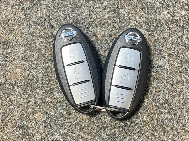 キックス X 1.2Xe-POWERワンオーナー・純正SDナビゲーション・ETC・ドライブレコーダー・バックカメラ・LEDヘッドライト・アルミホイール・オートライト・オートエアコン・ヒーターシート・ヒートハンドル(39枚目)