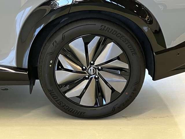 アリア B6 当社試乗車アップ・メーカーOPナビゲーション・プロパイロット・アラウンドビューモニター・ETC・サンルーフ・パワーシート・パワーリアゲート・LEDヘッドライト・フォグランプ・アルミホイールオートライト(7枚目)