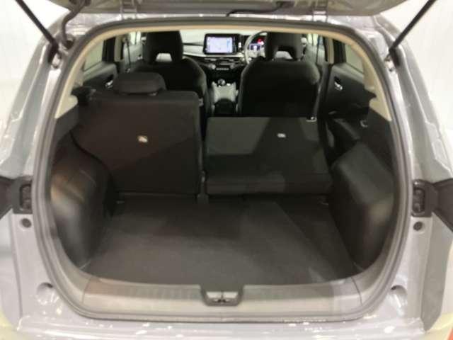 ノート Ｘ　１．２　Ｘ　当社試乗車アップ・純正メモリーナビゲーション・アラウンドビューモニター・プロパイロット・ＥＴＣ・ＬＥＤヘッドライト・フォグランプ・オートエアコン・オートライト・（8枚目）