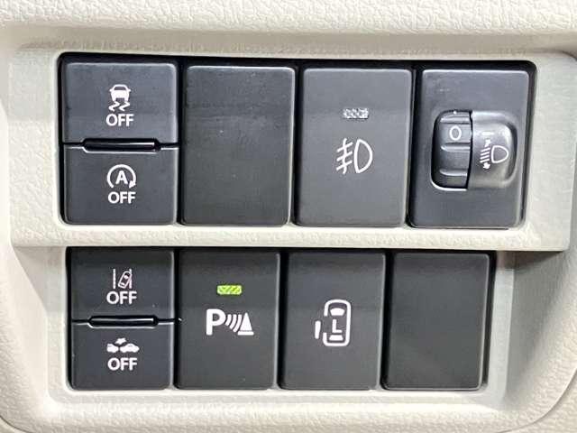 クリッパーリオ Ｅ　６６０　Ｅ　ハイルーフ　ディーラーＯＰナビゲーション・左オートスライドドア・バックモニター・ＥＴＣ・運転席ヒーターシート・ＬＥＤヘッドライト・フォグランプ・アルミホイール・オートライト・オートエアコン（19枚目）