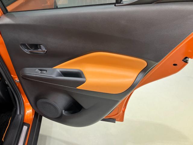 �y��ȃh�A�z�{�g���z���_�[���t���Ă���̂ŁA��Ȃł��������߂����܂���