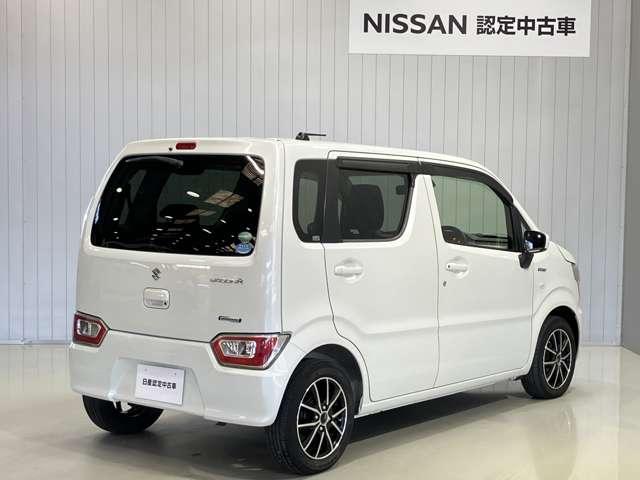 ワゴンＲ ハイブリッドＦＸ　６６０　ハイブリッド　ＦＸ　ＣＤラジオ・アルミホイール（外品）・運転席ヒーターシート・オートライト・（2枚目）