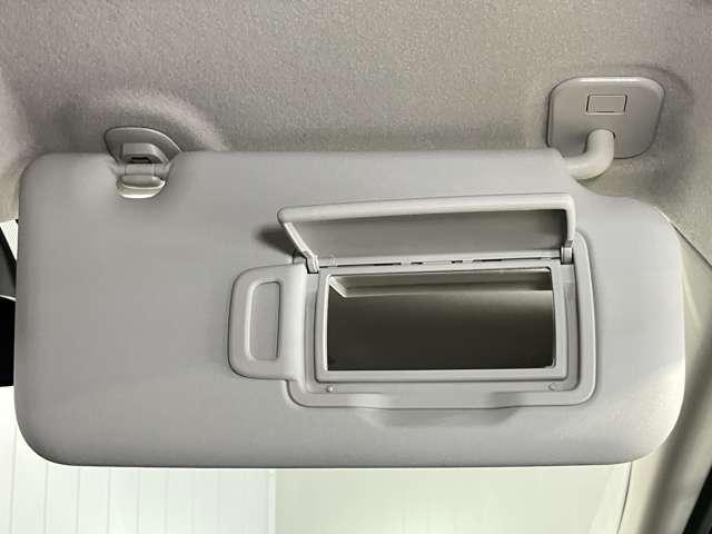 ノート Ｘ　１．２　Ｘ　当社社用車アップ・純正メモリーナビゲーション・ＥＴＣ・バックカメラ・ＬＥＤヘッドライト・オートライト・オートエアコン（14枚目）