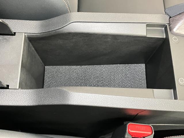 オーラ G 90周年記念車 1.2 G 90周年記念車 滝野西展示TEL0795-48-3241担当小林当社試乗車アップ・メーカーOPナビ・全周囲カメラ・ステアリングヒーター・前席シートヒーター・ワイヤレス充電器・プロパイロット(35枚目)