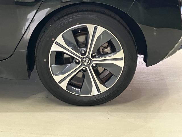 �����������f�U�C���̏����A���~�z�C�[���I