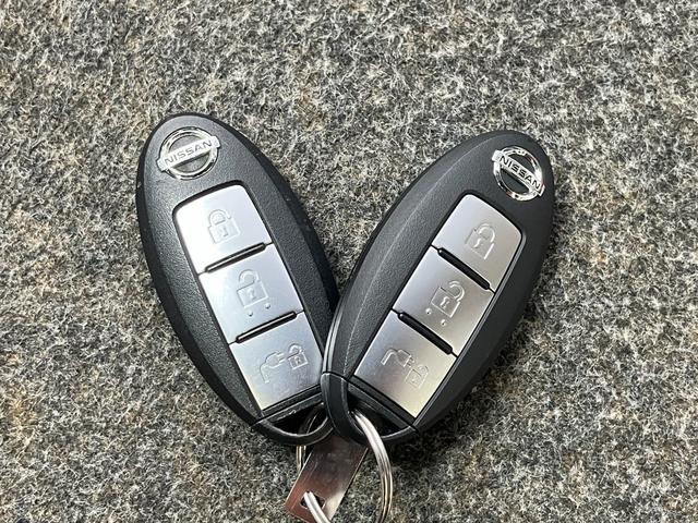 �y�C���e���W�F���g�L�[�z�L�����ԏ�łǂ��Ɏ~�߂�����Ȃ����I�����R���X�C�b�`�{�^���������ƃN���}���s�b�Ɖ��ƃn�U�[�h�����v�ŉ����Ă���܂��I