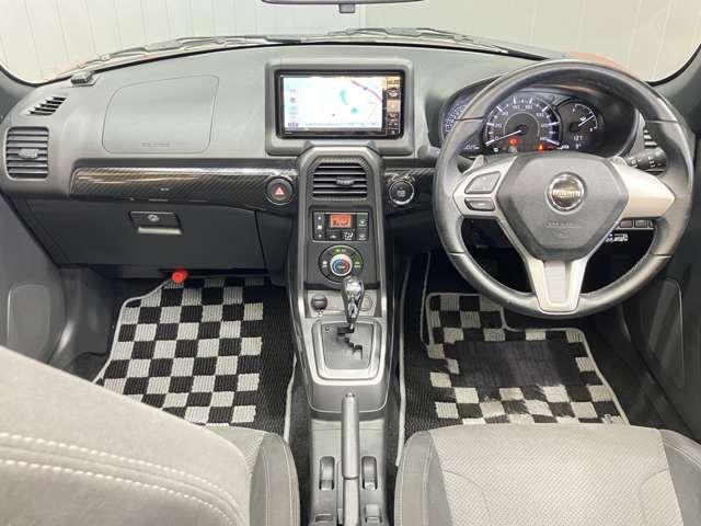 コペン ローブ S 660 ダイハツ純正メモリーナビゲーション・レカロシート・ナビゲーション・バックカメラ・アルミホイール・ヒーターシート・ETC・ドライブレコーダー・(4枚目)